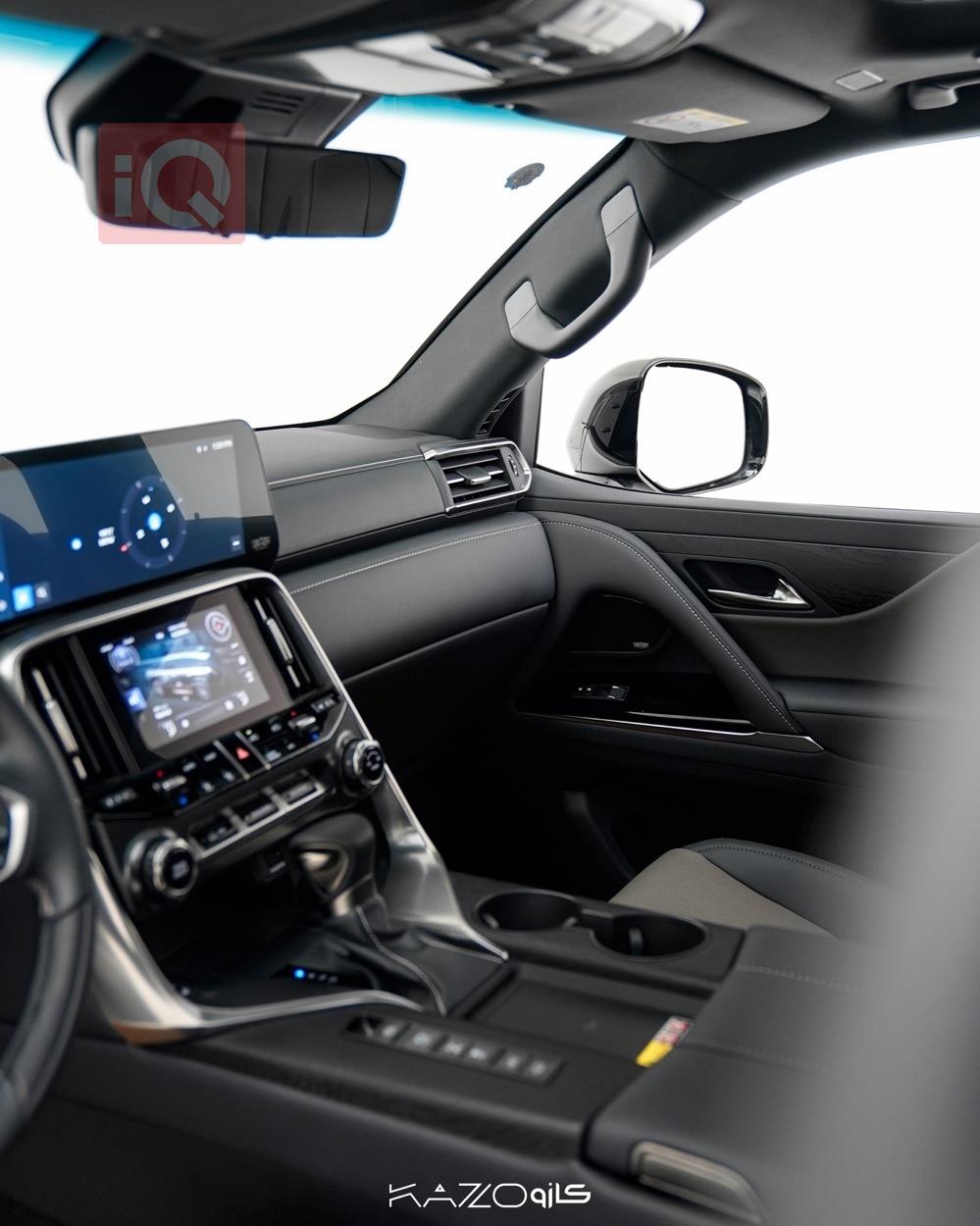 Lexus LX